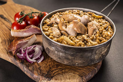 Hotové sterilované jídlo ADVENTURE MENU Kuřecí na divoko s rýží