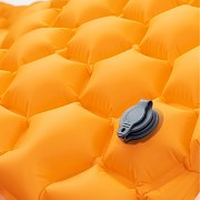 Nafukovací karimatka HI-TEC Airmat - orange