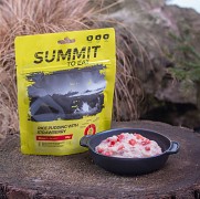 SUMMIT TO EAT Rýžový nákyp s jahodami