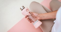 Skleněná láhev EQUA Active Berry 550 ml